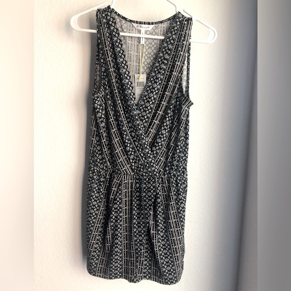 BCBGeneration black/multicolor romper, Size Small, Never Worn, Tags Attached - Picture 3 of 3
